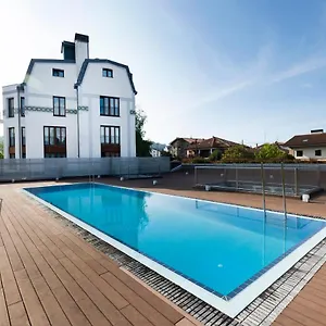 villa-elisa-by-basquelidays.basquecountryhotels.org/